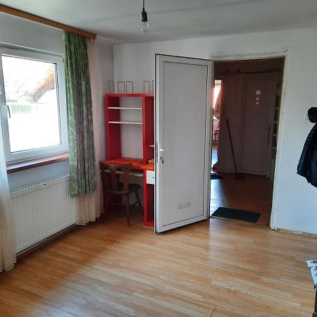 Casa Adrian Camere Centru Vechi Brașov Exterior foto